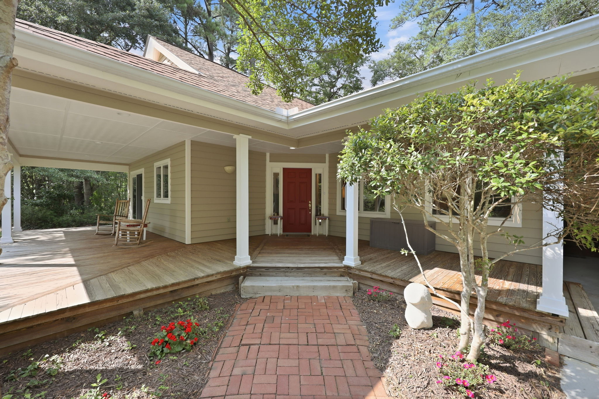 The front porch welcome